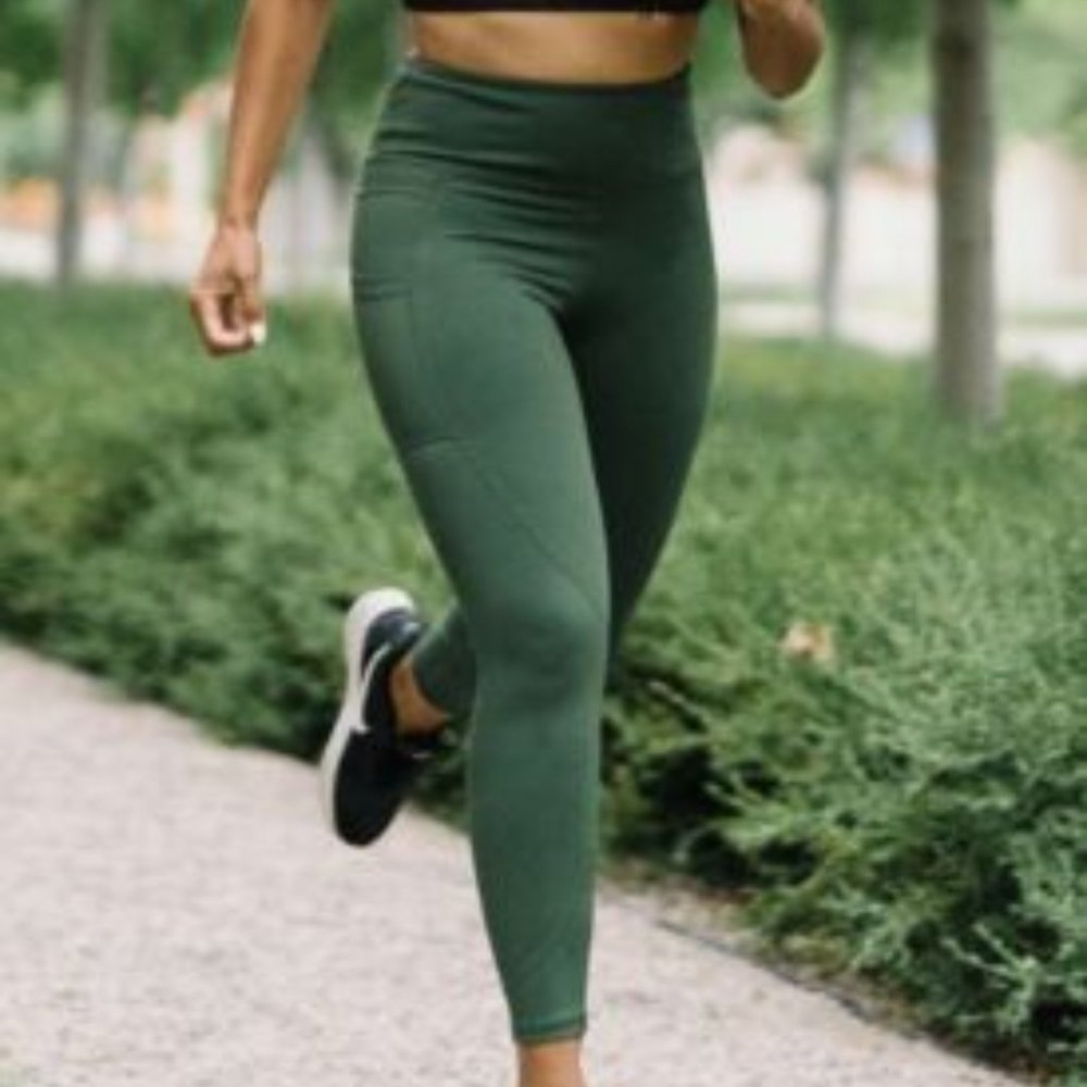 Zyia pine pocket light n tights 8-10